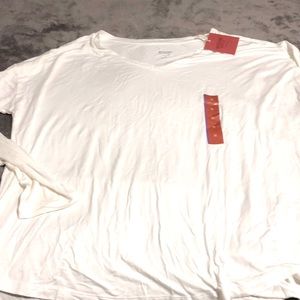 NWT Mossimo long sleeve v neck white top, size XL
